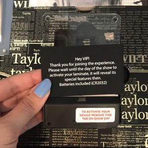 taylor swift reputation vip book taylor swift accessories vip reputation box poshmark taylor swift reputation vip book taylor swift accessories vip reputation box poshmark